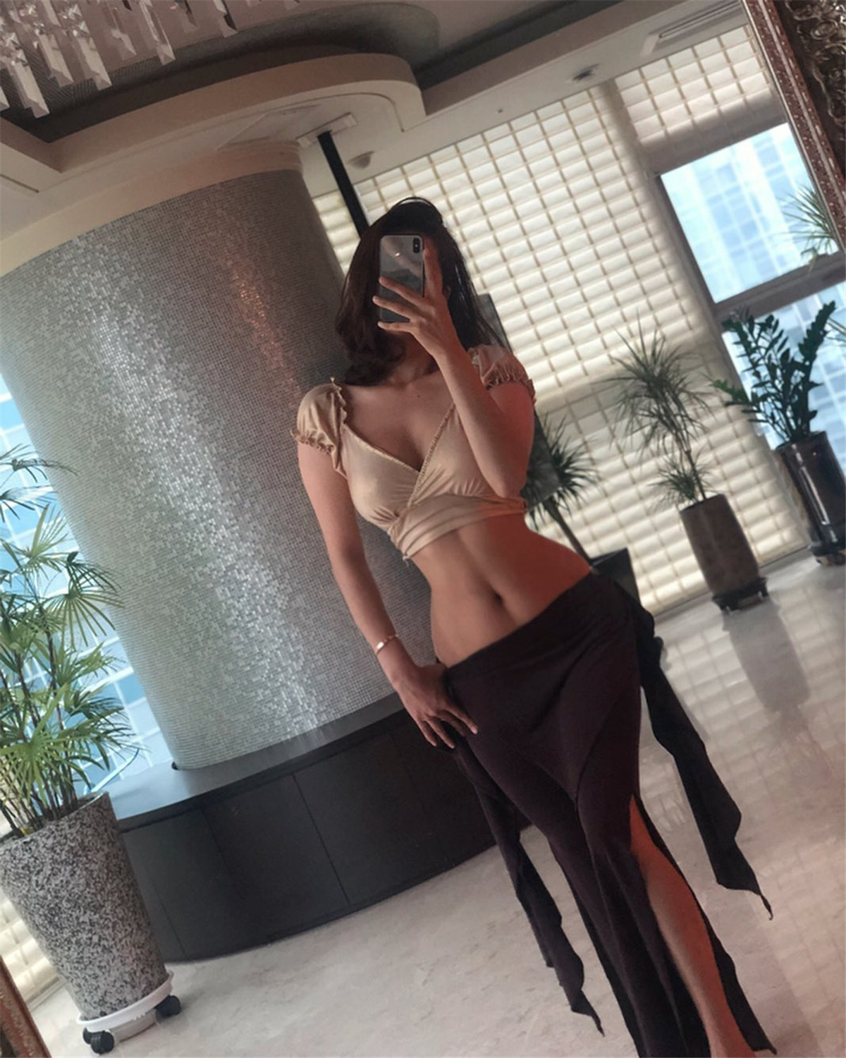 E罩杯韩国辣妈ohttomom：Ins