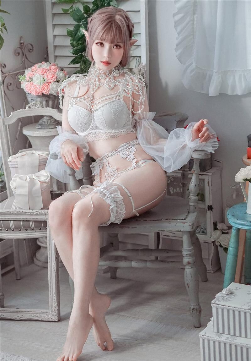 台湾妹子@ElyEE子：COS作品图包资源合集